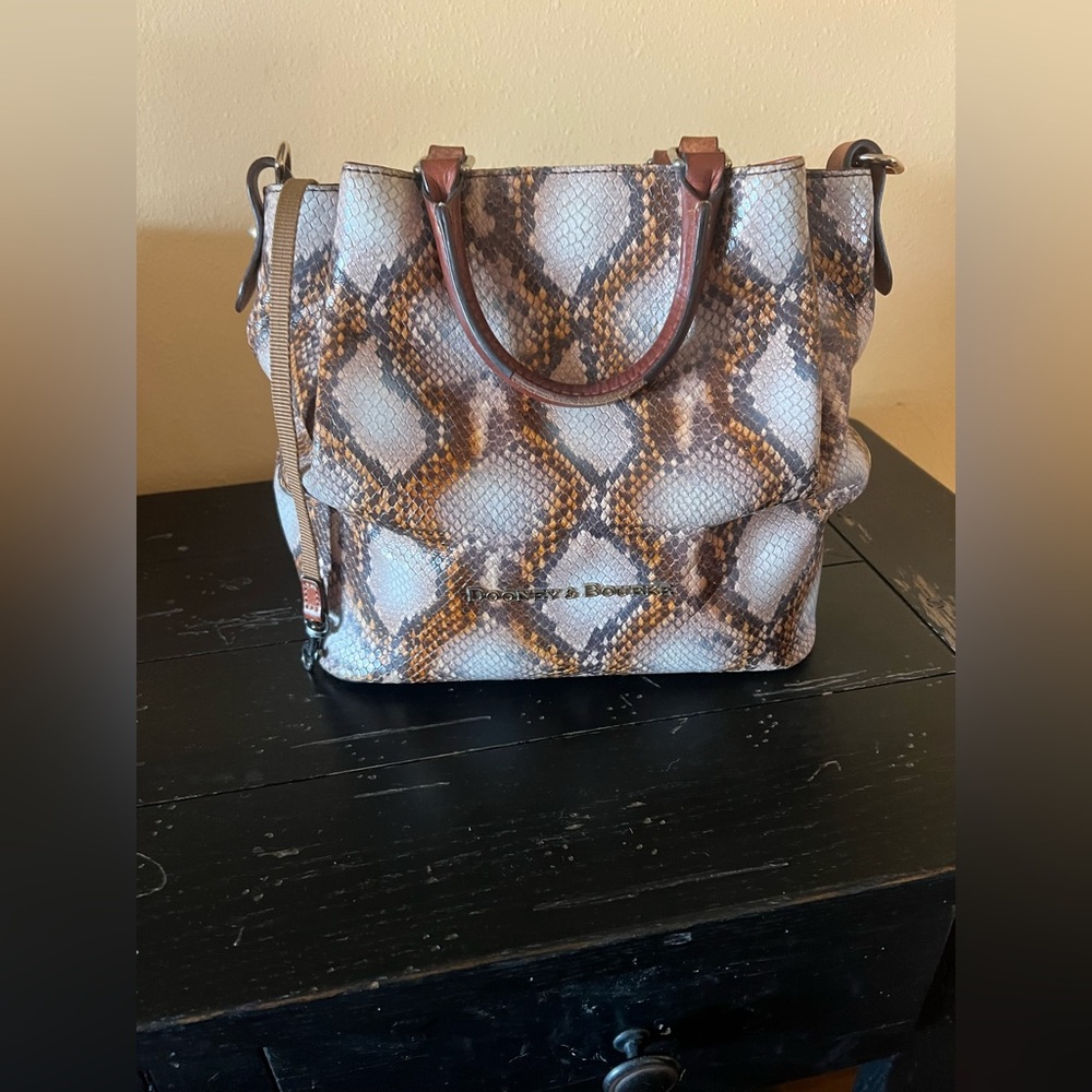 Dooney & Bourke Purse